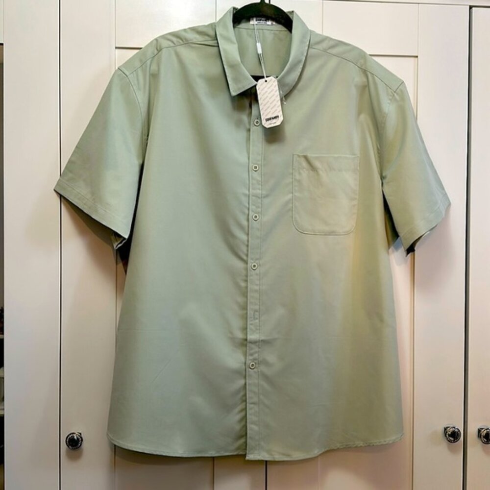 Men’s Mint Green Button Front Short Sleeved Shirt